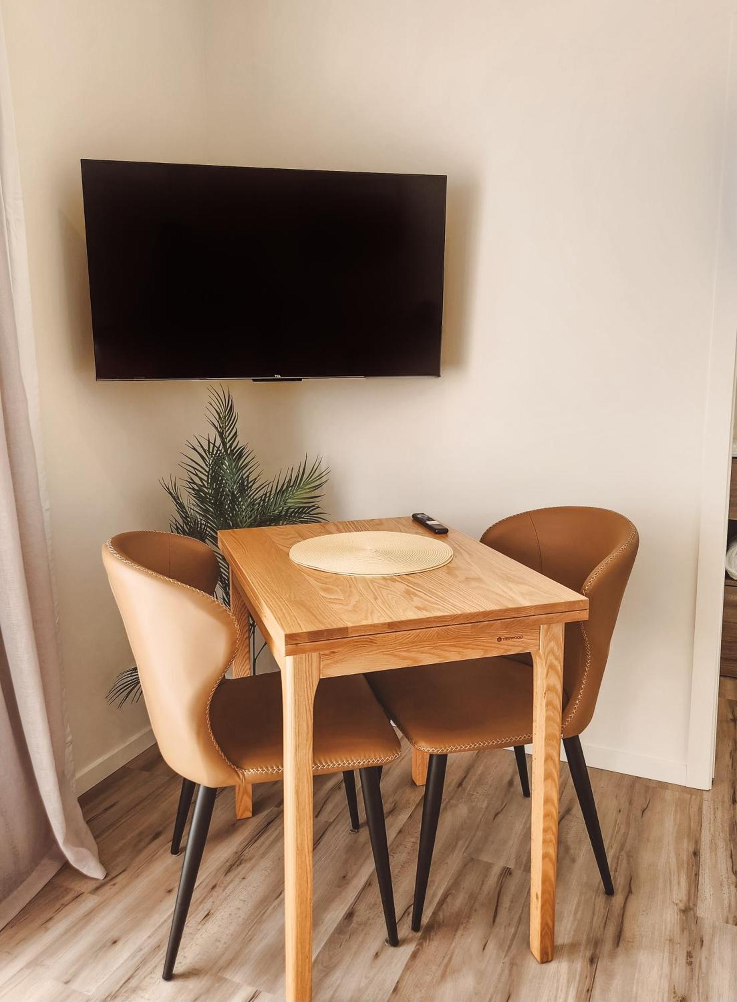 Kawatiri Palms Hotel Уестпорт Екстериор снимка